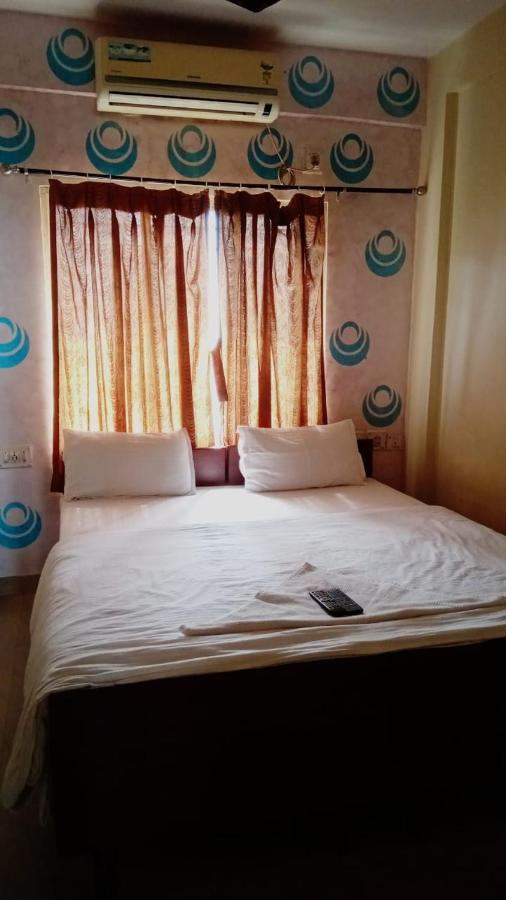 The Tavern Orchid Hotel โกลกาตา ภายนอก รูปภาพ