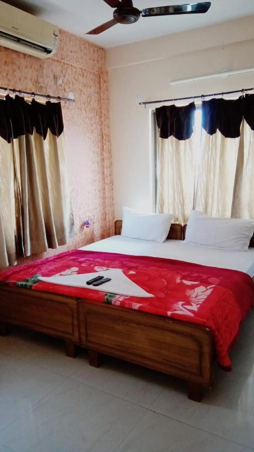 The Tavern Orchid Hotel โกลกาตา ภายนอก รูปภาพ