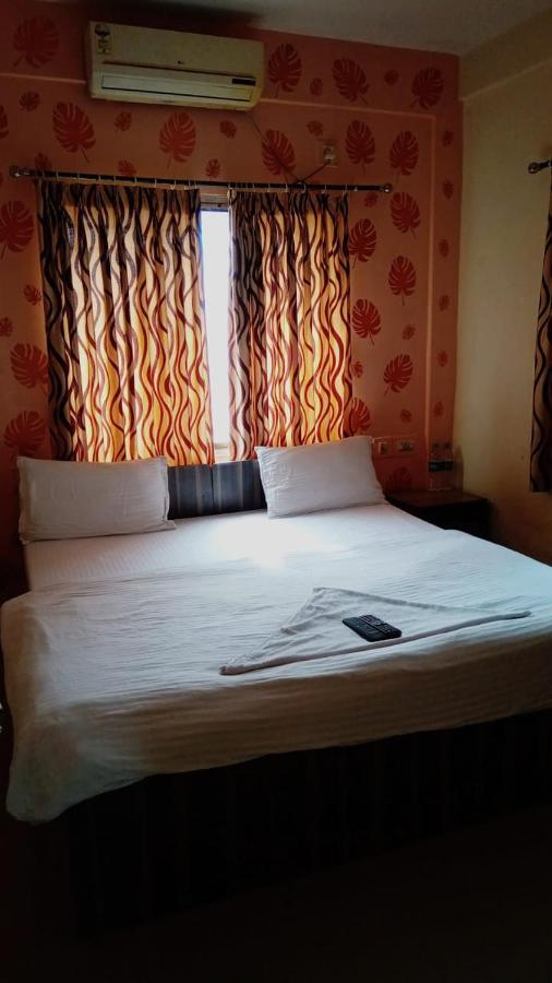 The Tavern Orchid Hotel โกลกาตา ภายนอก รูปภาพ