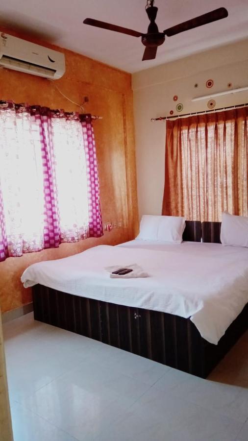The Tavern Orchid Hotel โกลกาตา ภายนอก รูปภาพ
