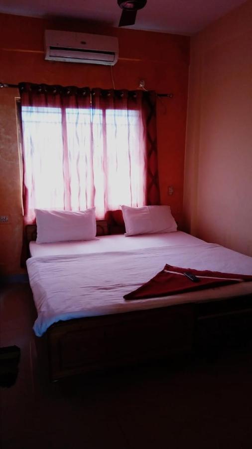 The Tavern Orchid Hotel โกลกาตา ภายนอก รูปภาพ